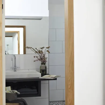 Apartamento Koenigsschlaf No3 - Grosse Mit Balkon In Der Konstanzer Altstadt Constanza