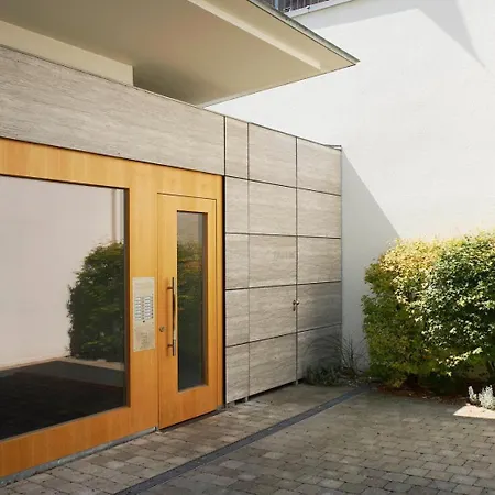 Koenigsschlaf No3 - Grosse Mit Balkon In Der Konstanzer Altstadt *